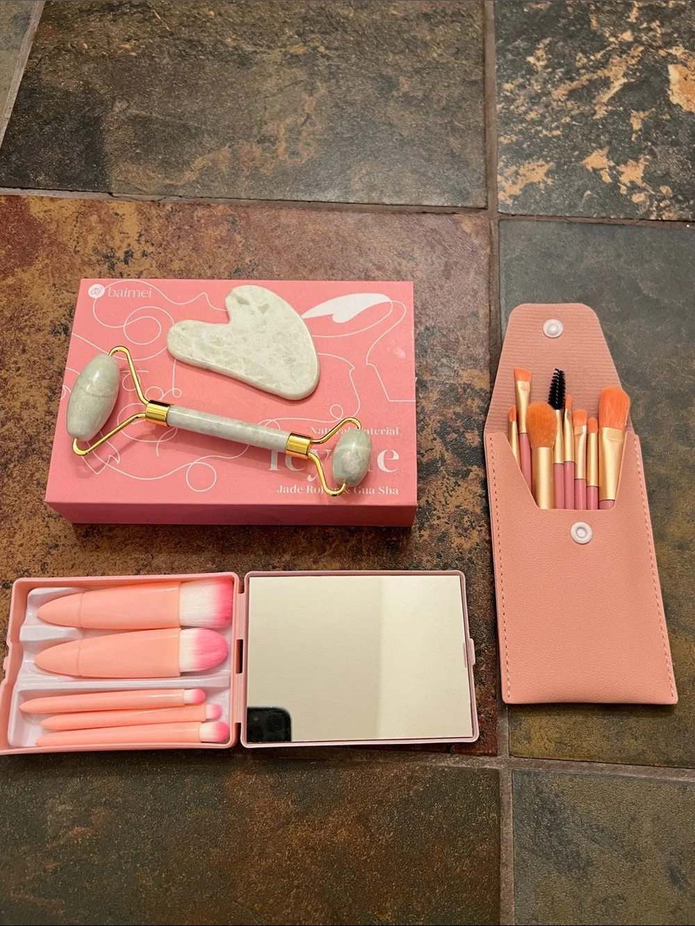 Facial Roller & Makeup Brush Set with Mirror